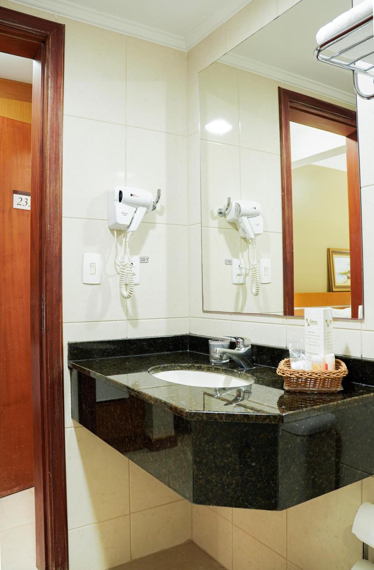 Copas Executive Hotel 3*